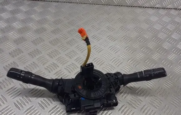 Toyota Auris 150 Headlight wiper switch 17F00117F144