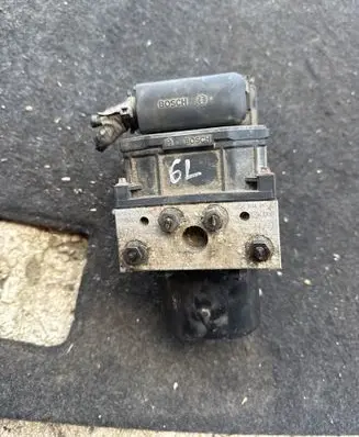 Seat Ibiza III (6L) ABS Pump 0265800003 0265222006 6Q0614117E