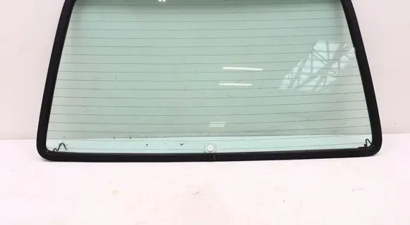 Mercedes-Benz E W124 Opening tailgate glass 66ACM76
