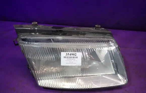 Volkswagen PASSAT B5 Headlight/headlamp 147426-00RE