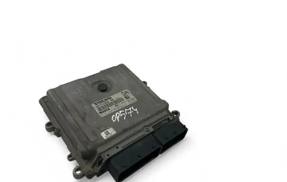 Volvo XC90 Engine control unit/module ECU 30771550AB 0281012103