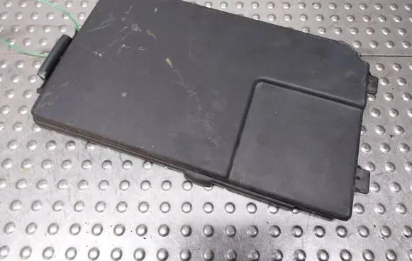Volkswagen Golf V Battery box tray S26380441 1K0915443