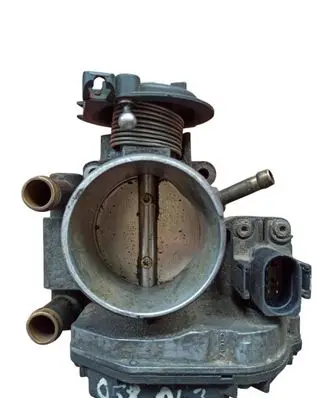 Audi A4 S4 B5 8D Throttle valve 058133063