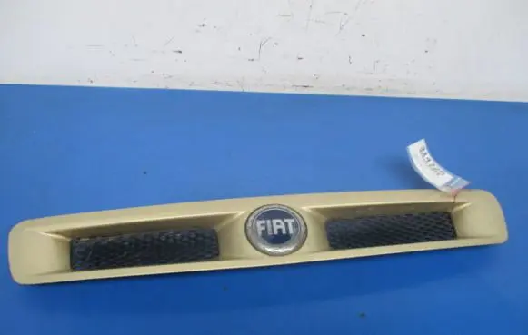 Fiat Albea Front grill