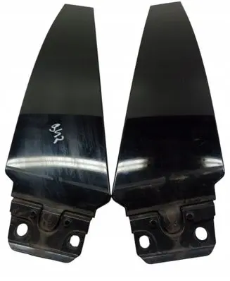 Maserati Ghibli Front door trim (molding) 6700247870