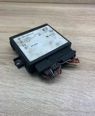 Opel Zafira A Comfort/convenience module 24437076