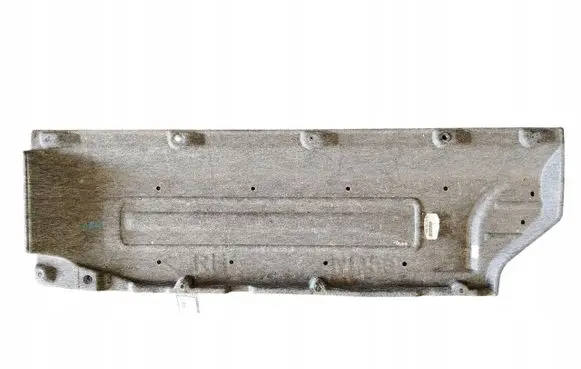 KIA Sportage Engine splash shield/under tray 84227-R2000