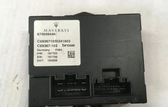 Maserati Levante Tailgate/trunk control unit/module 670039446