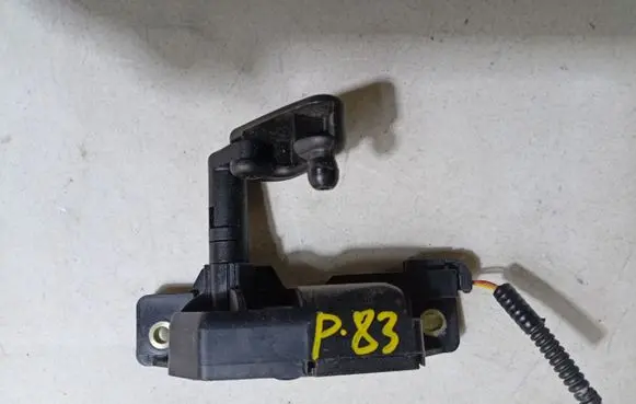 Rear door window regulator motor