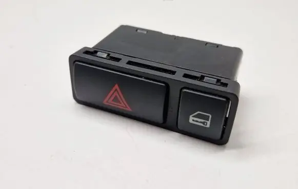 BMW X5 E53 Hazard light switch 8368920