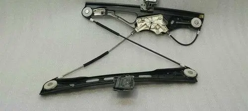 Mercedes-Benz E W211 Front door electric window regulator A2117200246