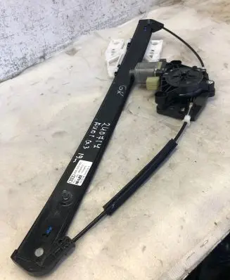 Audi Q3 F3 Rear door window regulator with motor 83a839461