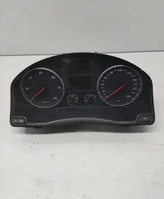 Volkswagen Golf V Speedometer (instrument cluster) 1K0920862K