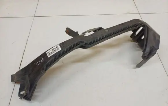Subaru Legacy Front bumper mounting bracket 