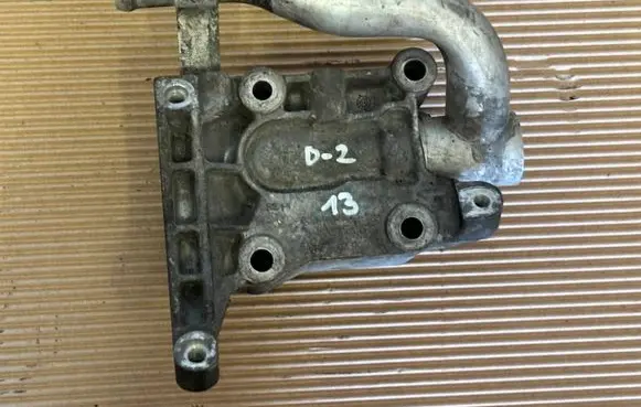 Audi A6 S6 C7 4G A/C compressor mount bracket 059145169BL