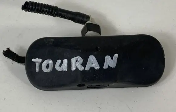 Volkswagen Touran I Windshield washer spray nozzle 1T0955985