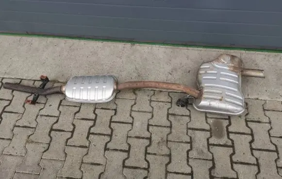 BMW 3 E36 Rear muffler/silencer tail pipe 7506296 1708700