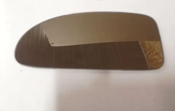 Ford Focus Wing mirror glass W05017L