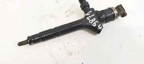 Mazda 5 Fuel injector