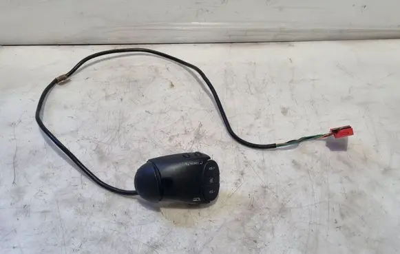 Renault Master II Sound control switch 