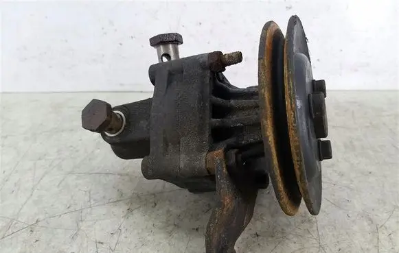 Audi 80 90 S2 B4 Power steering pump 050145155A