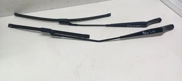 Volkswagen Touran II Windshield/front glass wiper blade 