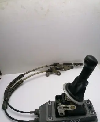 Volkswagen Fox Gear shifter/selector 5Z0711061