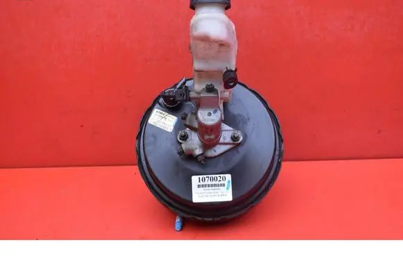 Toyota Corolla Verso E121 Brake booster 472000F010