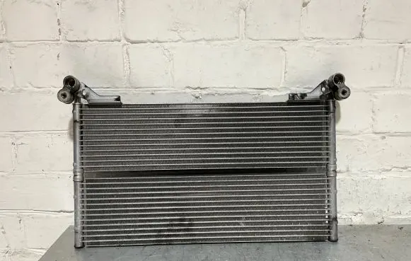BMW 5 E60 E61 Engine oil radiator 7560965 7131749