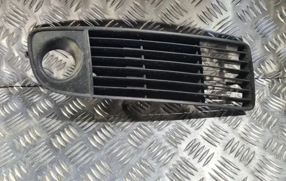 Audi A6 S6 C5 4B Front grill AD99013RH