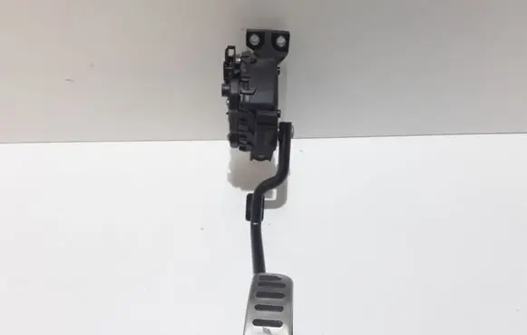 Volkswagen Phaeton Accelerator throttle pedal 3D2723503C F30016001 6PV00802644