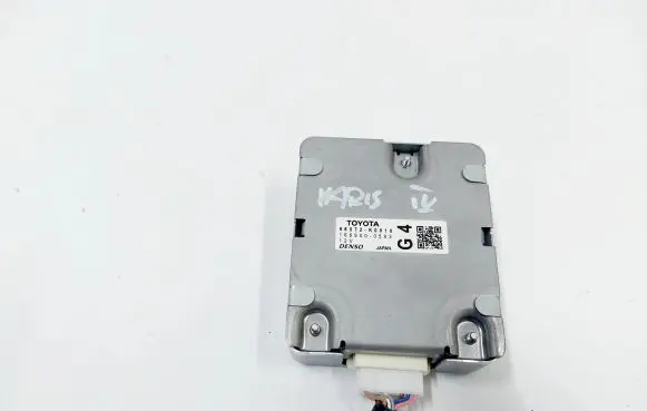 Toyota Yaris XP210 Other control units/modules 86572-K0010