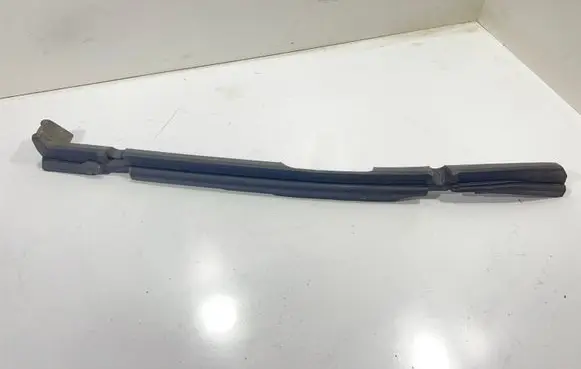 BMW 7 F01 F02 F03 F04 Engine compartment rubber 9131194