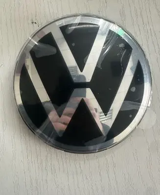 Volkswagen T-Roc Manufacturer badge logo/emblem 2GM853601E
