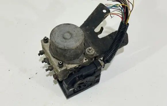 Peugeot 107 ABS Pump 0265800441