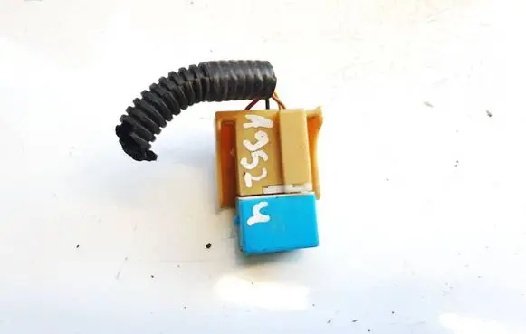 Lexus IS 220D-250-350 Other relay 9098702027 90987-02027