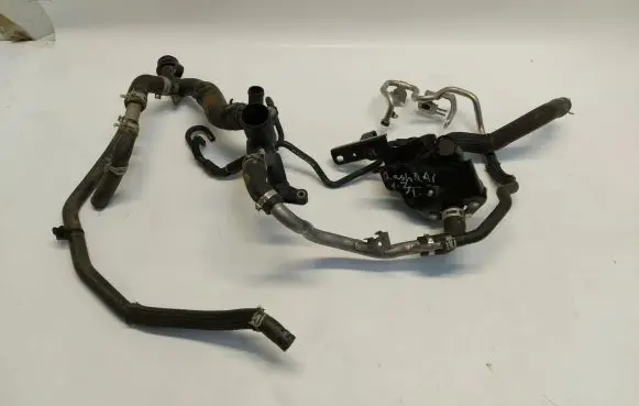 Nissan Qashqai J12 Engine coolant pipe/hose J1272523