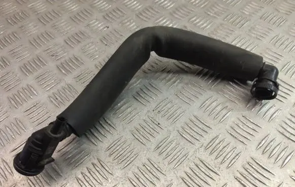 BMW X3 G01 Breather/breather pipe/hose 7623745