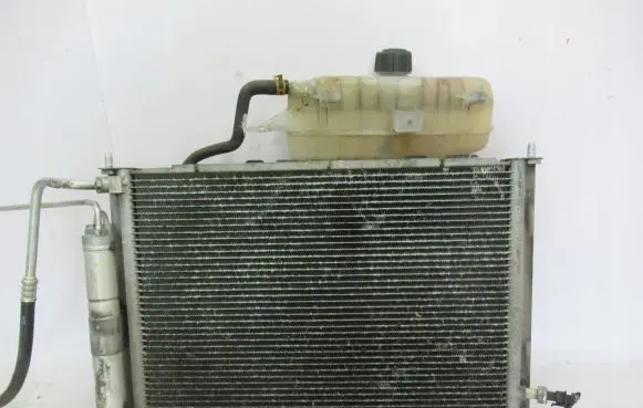 Renault Modus Radiator set 605508A1