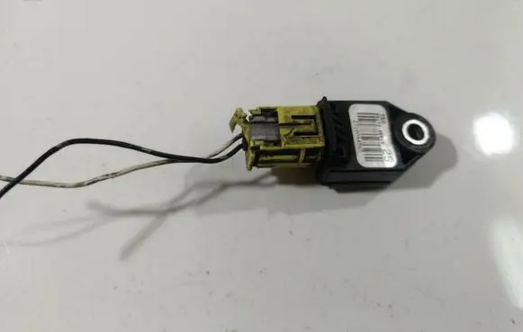 Toyota Avensis T270 Airbag deployment crash/impact sensor 8917305060