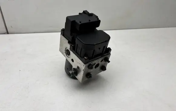 Audi A4 S4 B5 8D ABS Pump 8E0614111AB 0273004281 0265216559