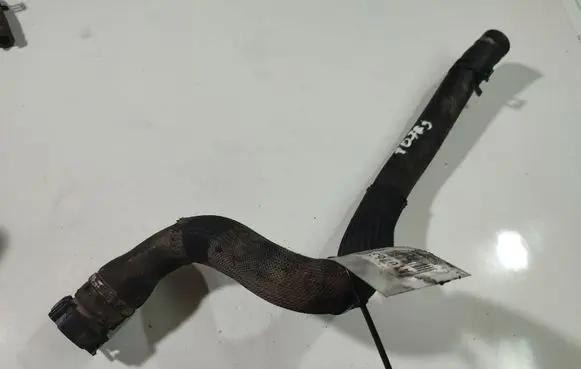 Citroen C4 I Engine coolant pipe/hose 