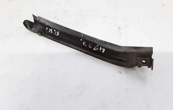 Mercedes-Benz ML W164 Front bumper mounting bracket A1648800314