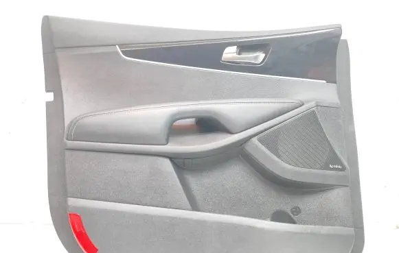 KIA Sorento Front door card panel trim R5S1585 20160528 M0210C5000WK