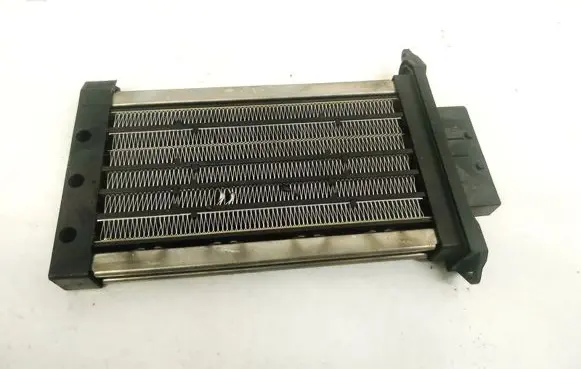 Renault Clio III Electric cabin heater radiator F667211ZC 07T281O0311