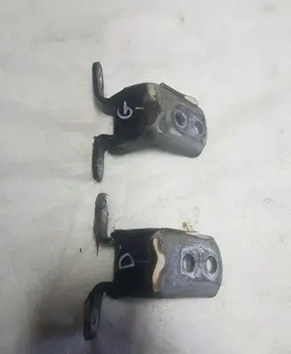 Nissan Micra Front door hinge set 