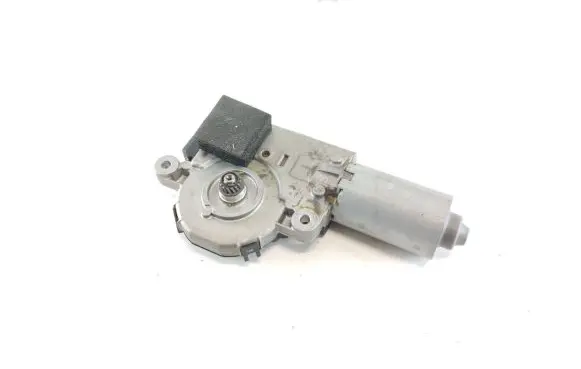 Chrysler Pacifica Sunroof motor/actuator 0390200052