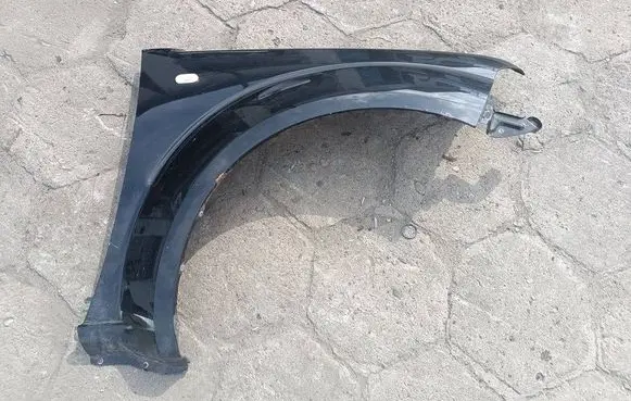 Nissan Pathfinder R51 Fender