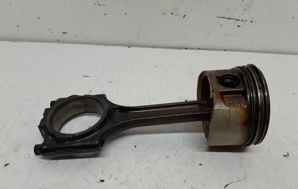 Volvo S60 Piston with connecting rod 24608A