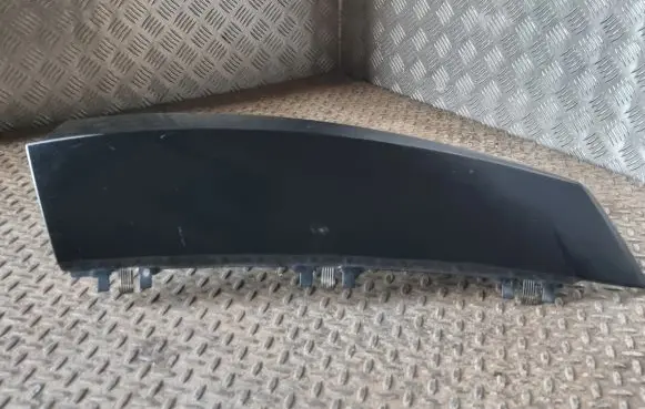 Cadillac Escalade Other sill/pillar trim element 15791312